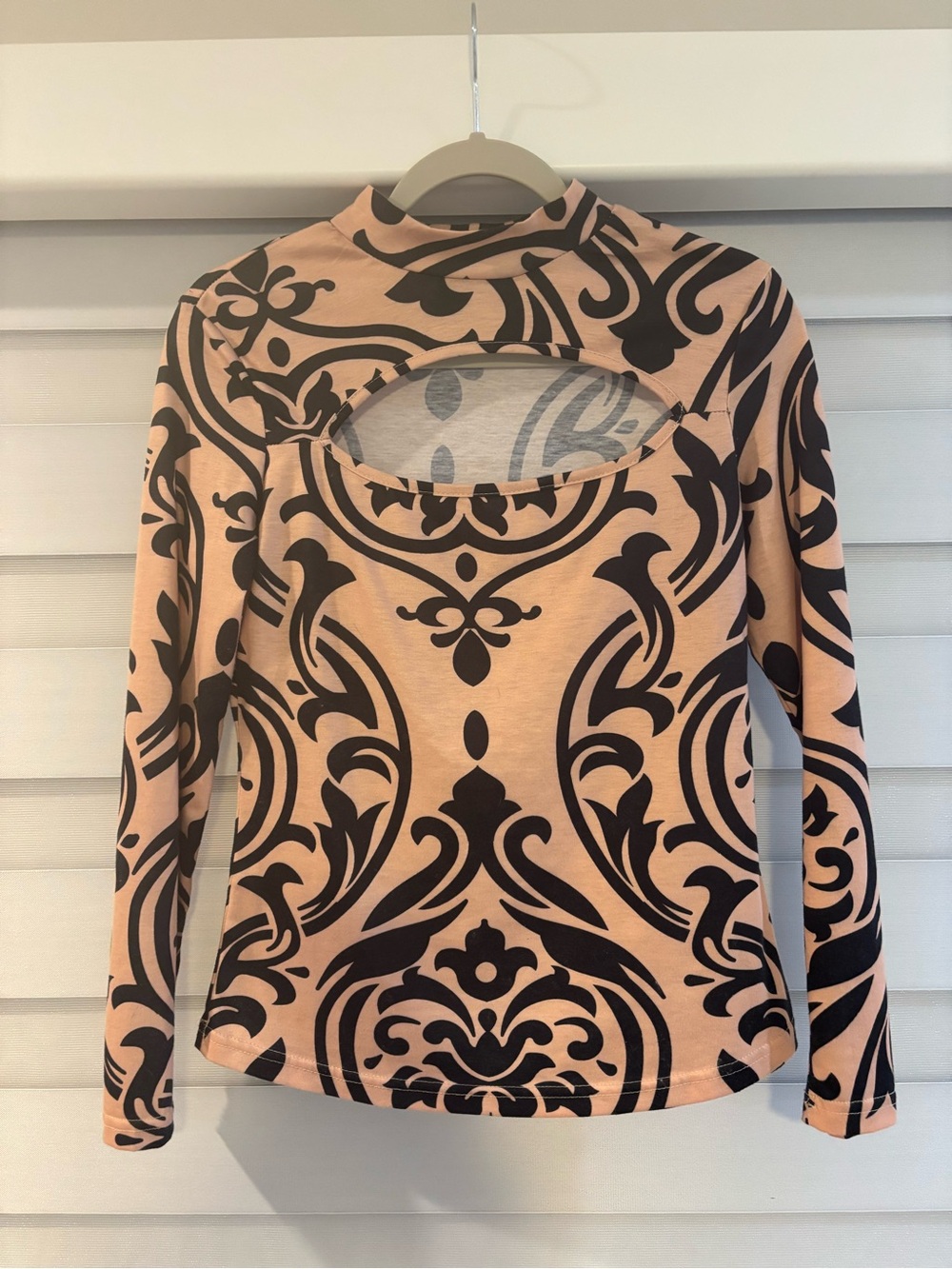 SHEIN Peach Long Sleeve Cutout Top with Black Baroque Print